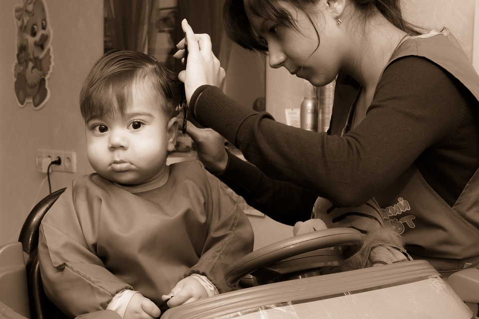 Caring for an Autistic Child's Hair