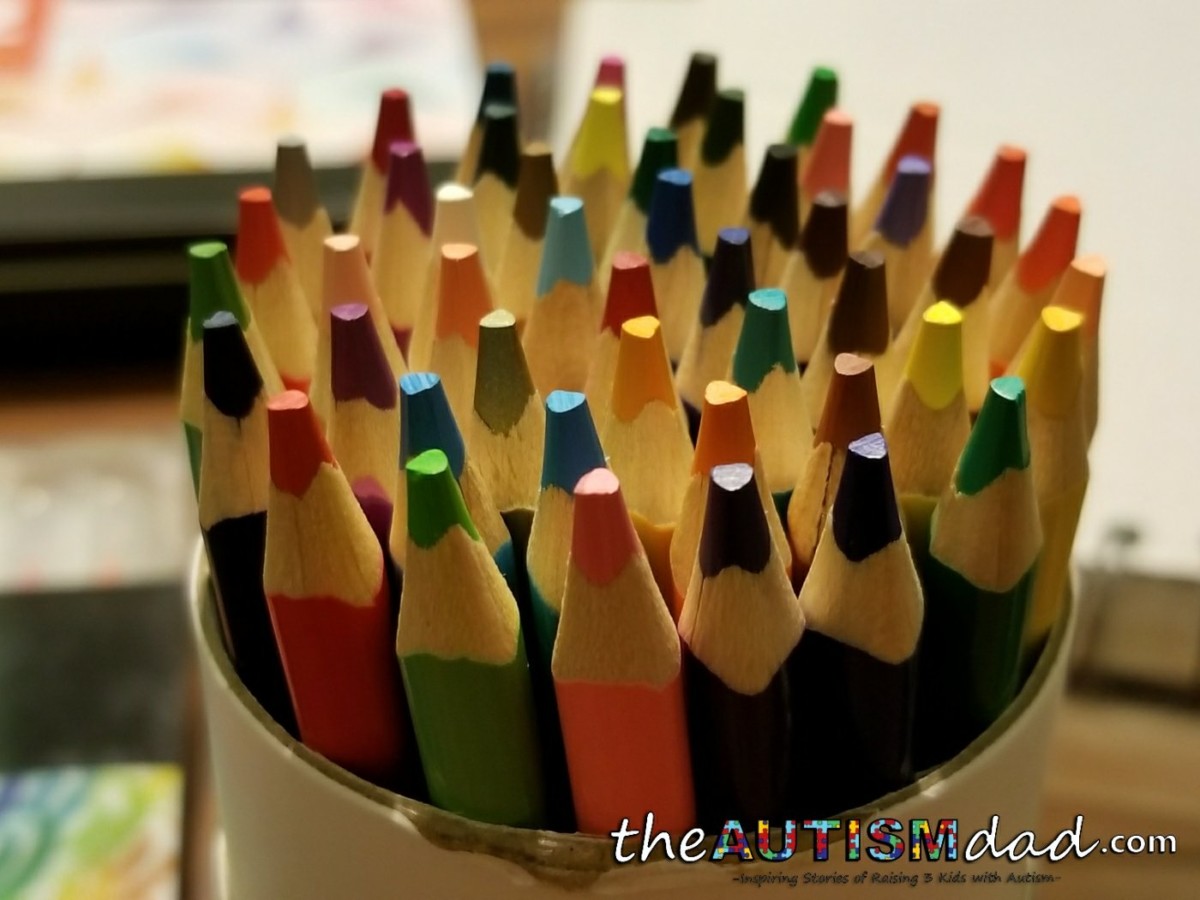 Review: Does your child with #Autism benefit from art? (@artezacolors)