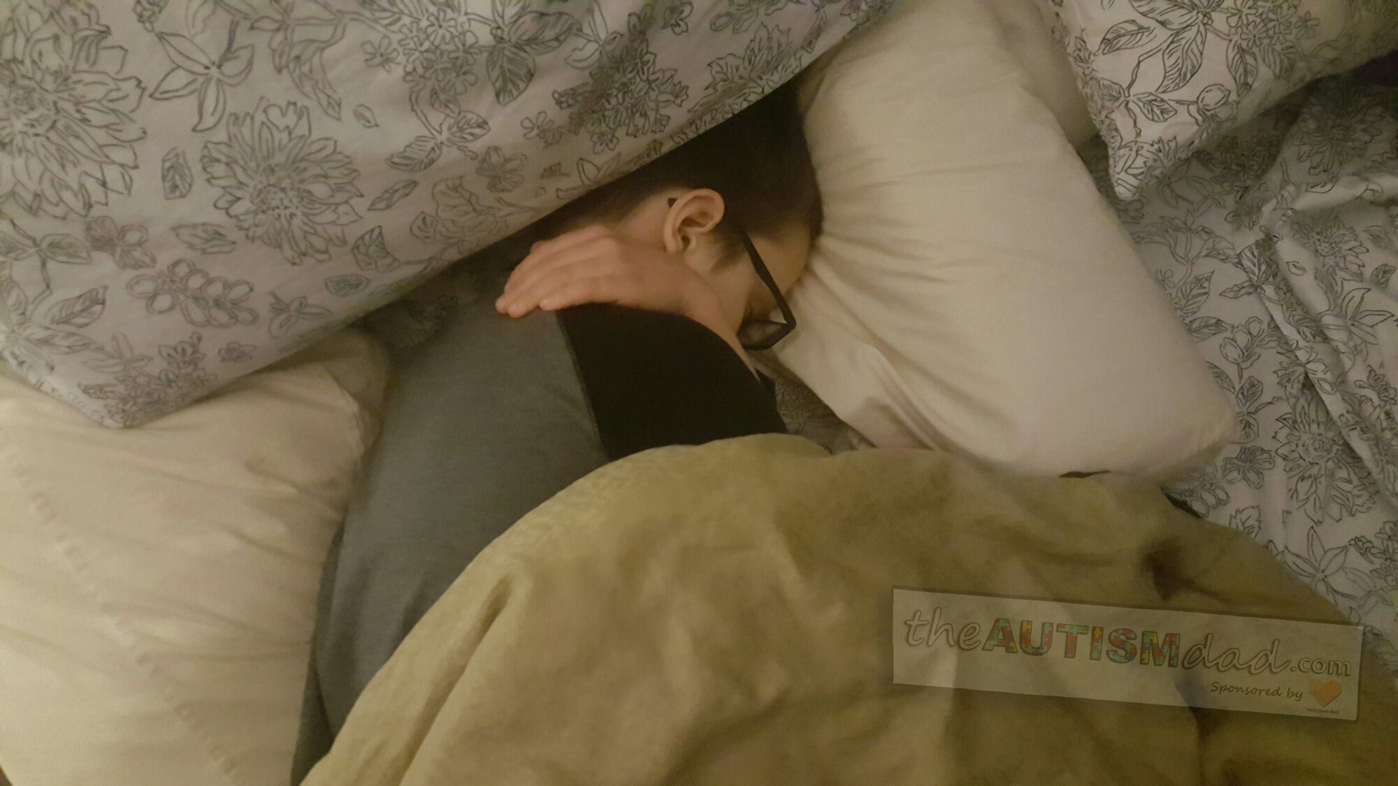 It's not perfect but at least he's finally sleeping