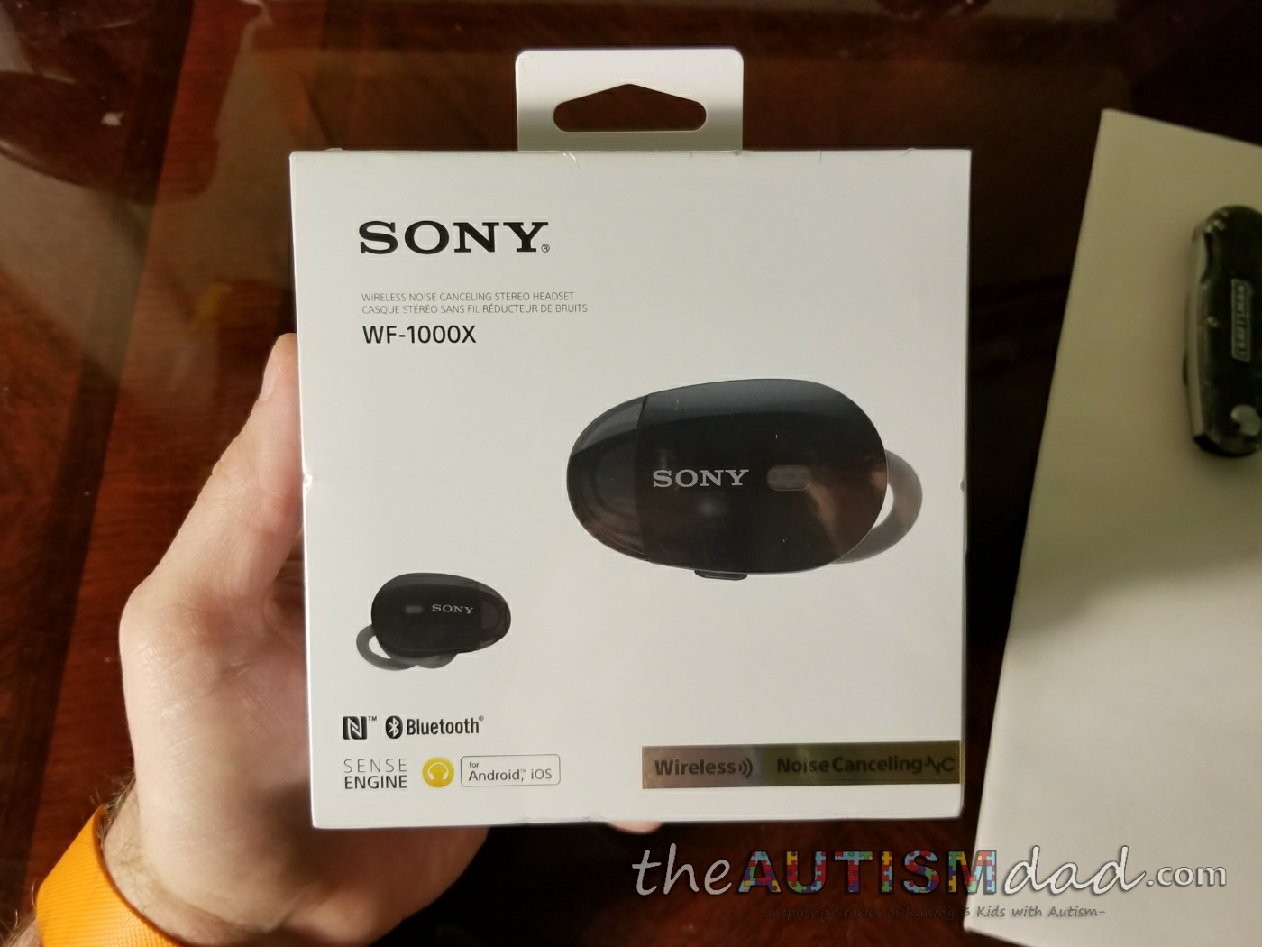 Opening the new #Sony WF 1000X noise canceling true wireless headphones