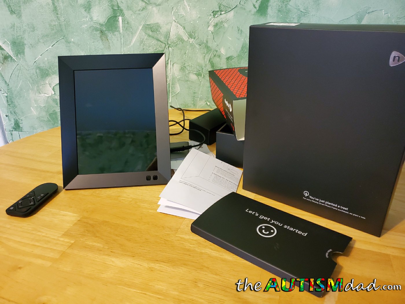 Review: The New @NixplayCloud 9.7 Inch 2K Smart Photo Frame (W10E) is Gorgeous